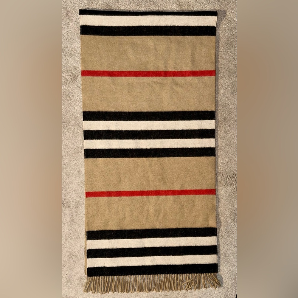 Burberry Cashmere Icon Stripe Scarf